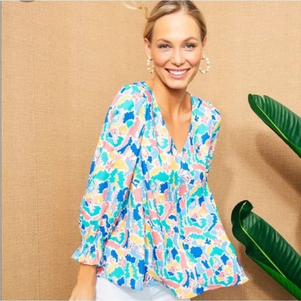 Tuckernuck Cabana Easton Blouse Picnic Scene Print Smocked V-Neck Multi M